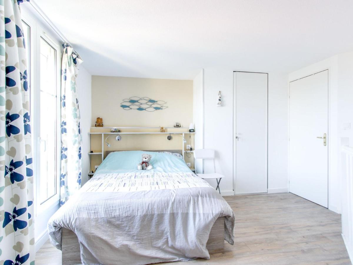 Port Guillaume-15 By Interhome